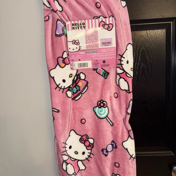Hello Kitty Other - Hello Kitty Pink blanket